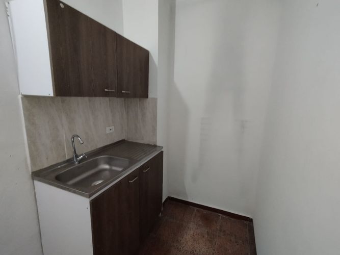 Local en arriendo en Barrio Triste, Medellín, 80 m² · foto 8 de 11