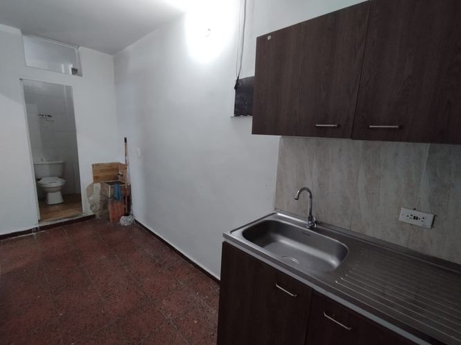 Local en arriendo en Barrio Triste, Medellín, 80 m² · foto 9 de 11