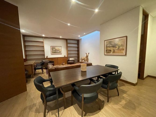 Apartamento de 2 alcobas en venta en Santa Barbara Oriental, Bogotá, 152 m² · foto 22 de 24