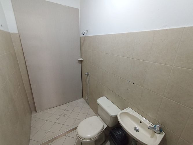 Local en arriendo en Bombona No.1, Medellín, 55 m² · foto 10 de 14