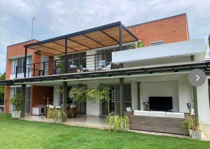 Casa de 6 alcobas en venta en Pance, Cali, 350 m² · foto 2 de 14