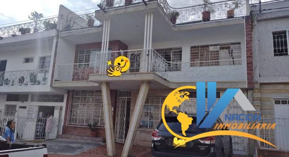 Casa de 11 alcobas en arriendo en San Alonso, Girón, 130 m² · foto 3 de 4