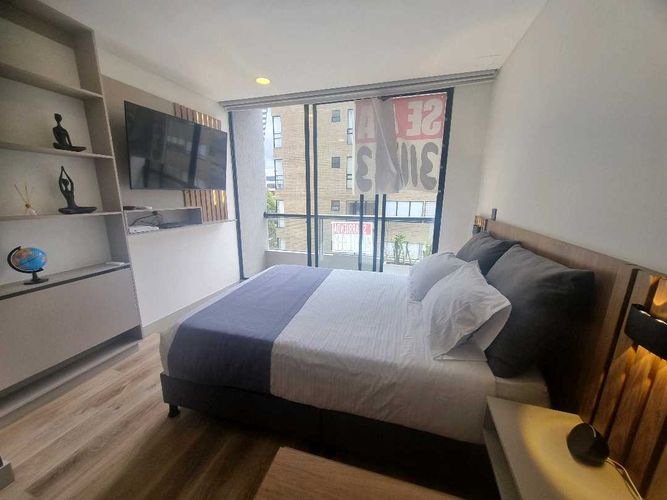 Apartaestudio en venta en Chico Norte, Bogotá, 27 m² · foto 2 de 24
