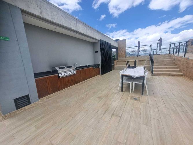 Apartaestudio en venta en Chico Norte, Bogotá, 27 m² · foto 13 de 24