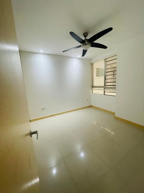 Apartamento de 3 alcobas en venta en Cristales, Cali, 144 m² · foto 10 de 10
