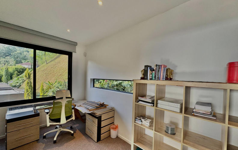 Casa de 3 alcobas en venta en El Poblado, Medellín, 412 m² · foto 15 de 20