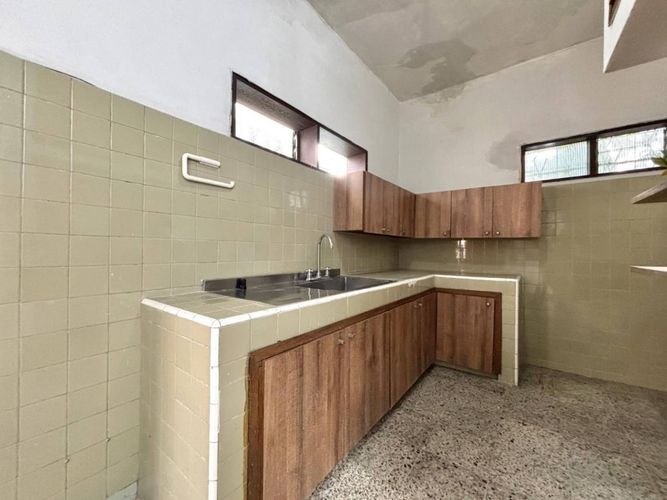Casa de 3 alcobas en venta en Conquistadores, Medellín, 350 m² · foto 7 de 23