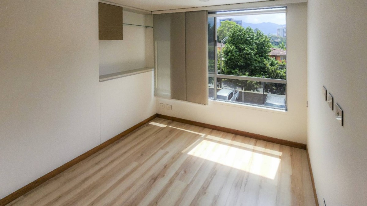 Apartamento en venta en Loma Benedictinos, Medellín · foto 10 de 20