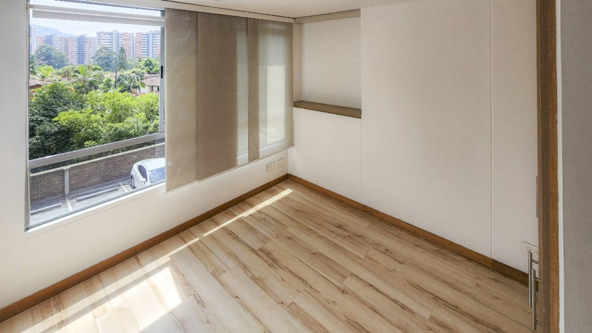 Apartamento en venta en Loma Benedictinos, Medellín · foto 13 de 20