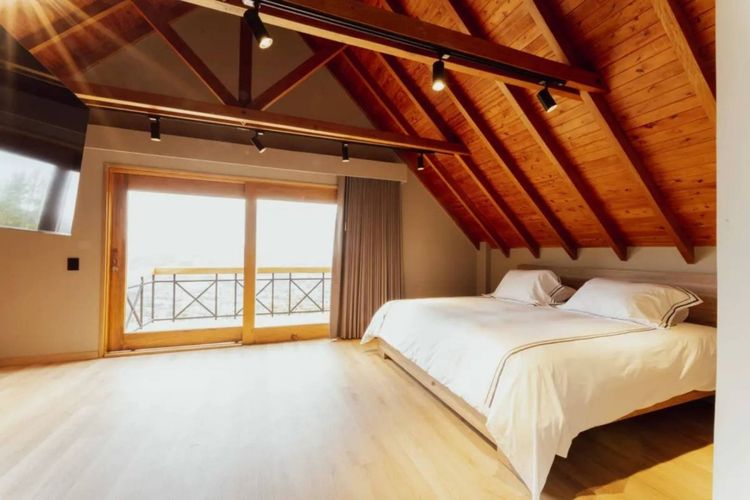 Casa de 7 alcobas en venta en Pantanillo, El Retiro, 328 m² · foto 14 de 18