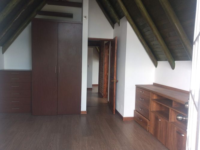 Casa de 3 alcobas en venta en La Moya, Cota, 150 m² · foto 14 de 16