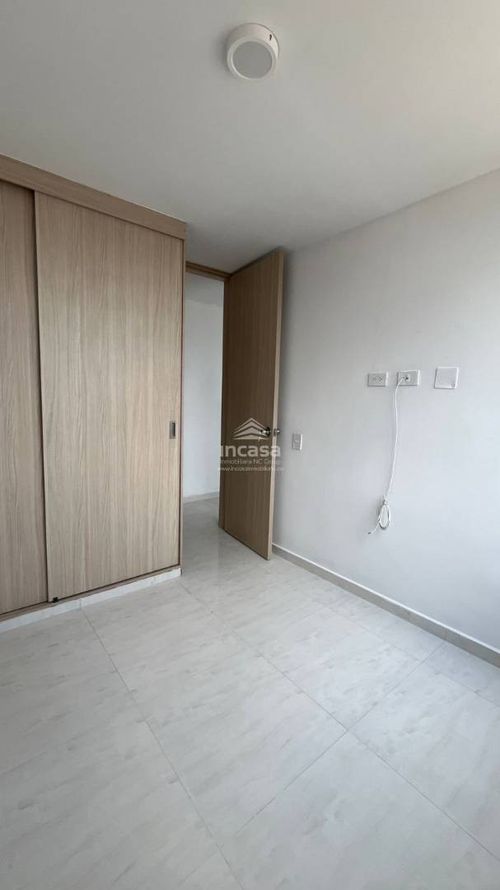 Apartamento de 2 alcobas en venta en Salomia, Cali, 55 m² · foto 9 de 13