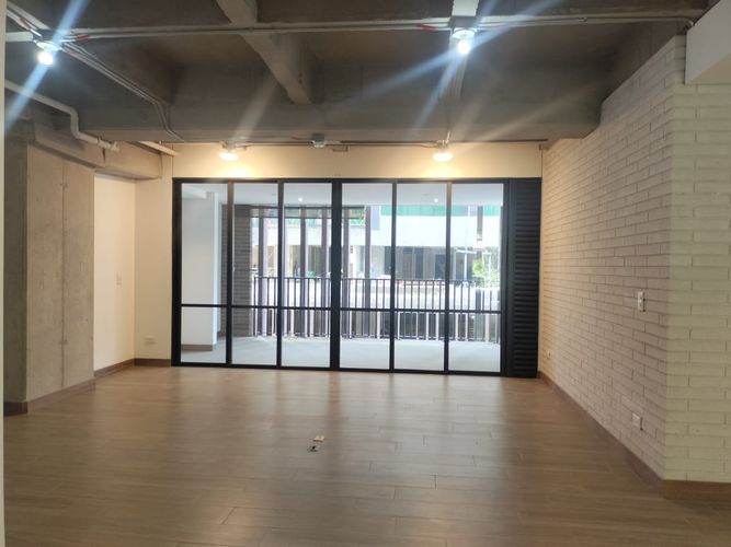 Apartamento de 1 alcoba en venta en El Poblado, Medellín, 79 m² · foto 4 de 14