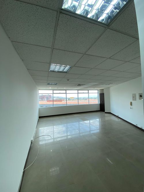Oficina en arriendo en Santa Monica, Cali, 45 m² · foto 4 de 7