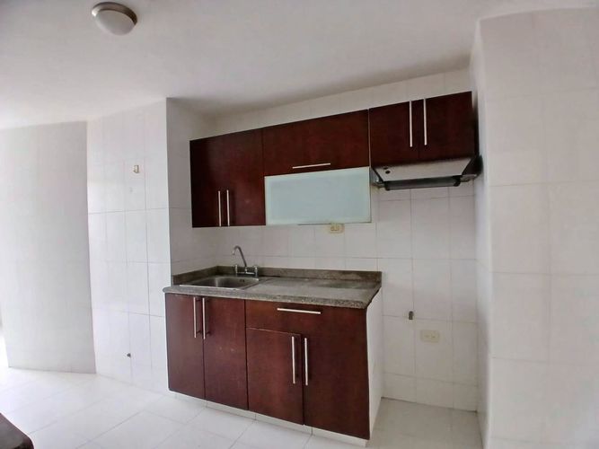 Apartamento de 3 alcobas en venta en Cr. Palmeras De Andalucia, Barranquilla, 138 m² · foto 4 de 24