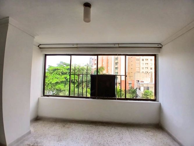 Apartamento de 3 alcobas en venta en Cr. Palmeras De Andalucia, Barranquilla, 138 m² · foto 8 de 24