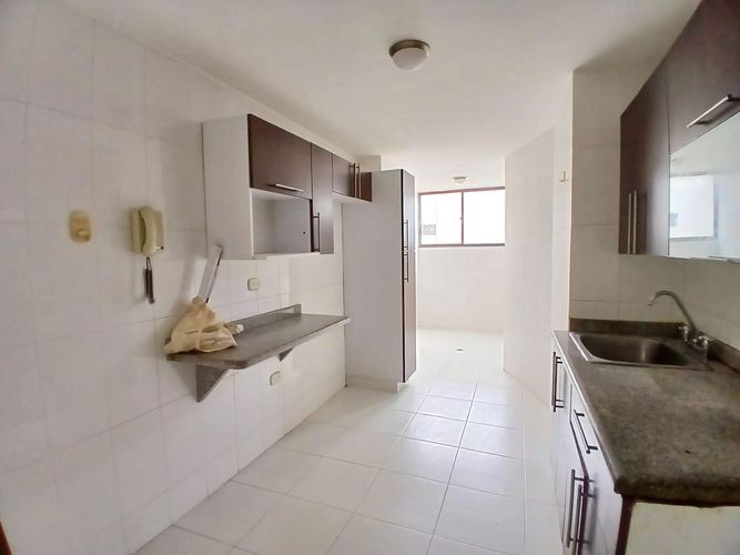 Apartamento de 3 alcobas en venta en Cr. Palmeras De Andalucia, Barranquilla, 138 m² · foto 13 de 24