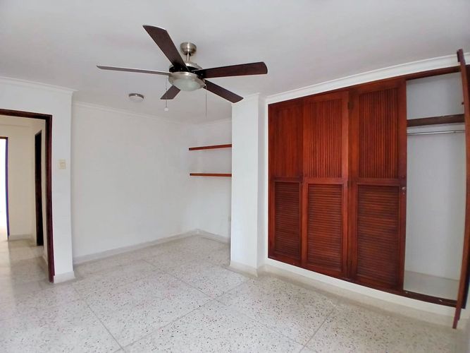 Apartamento de 3 alcobas en venta en Cr. Palmeras De Andalucia, Barranquilla, 138 m² · foto 19 de 24