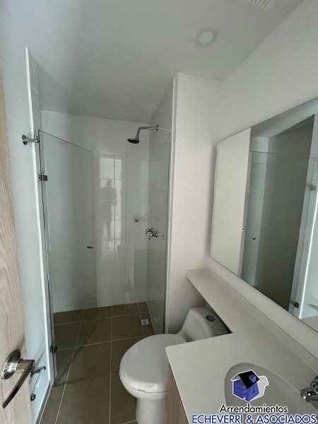 Apartamento en venta en Camino Verde, Envigado · foto 2 de 12