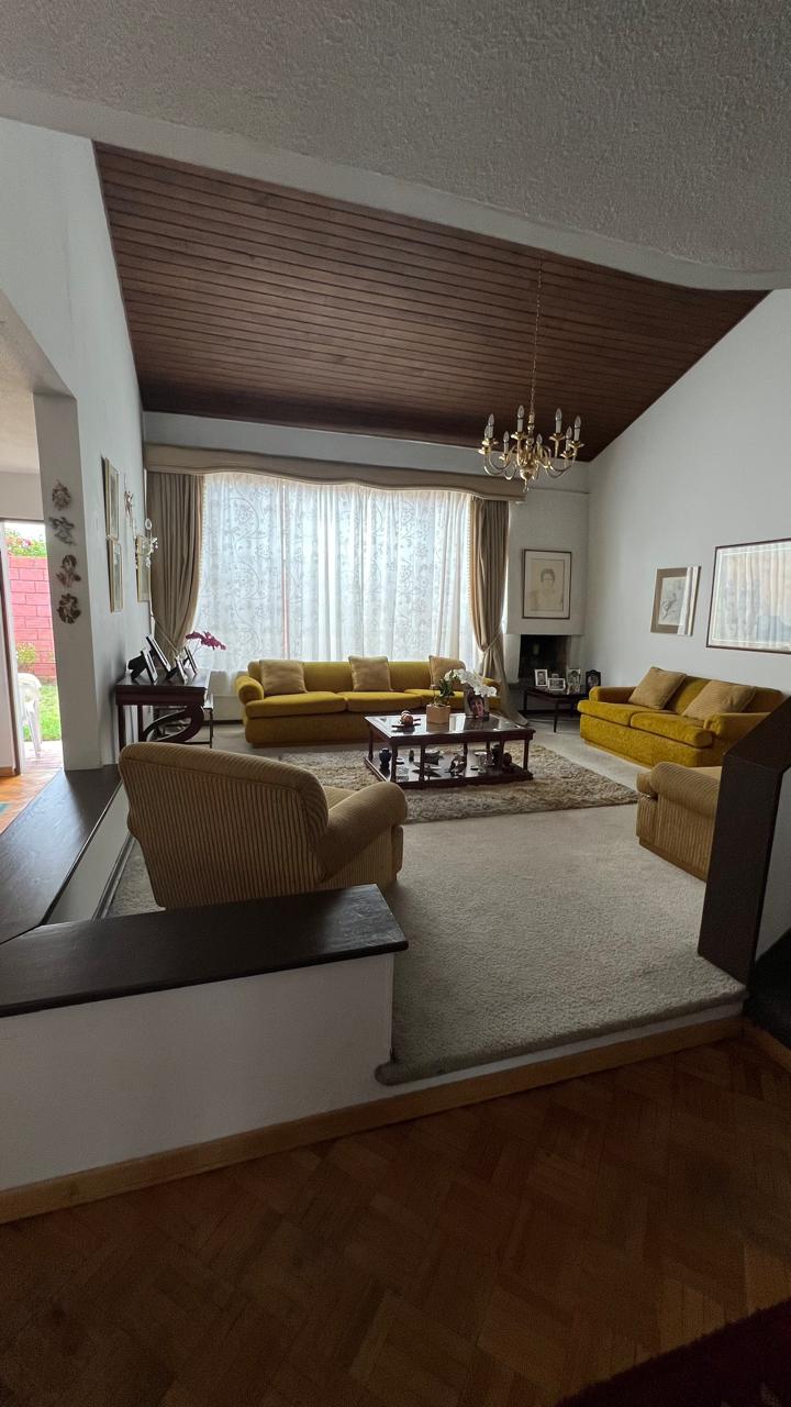 Casa en venta en Las Villas, Bogotá · foto 12 de 23