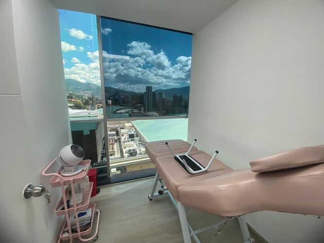 Oficina en arriendo en El Poblado, Medellín, 48 m² · foto 11 de 17