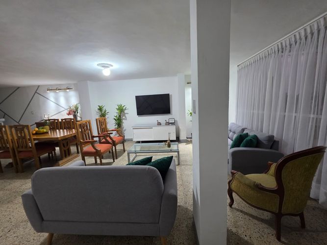 Casa de 5 alcobas en venta en San Joaquin, Medellín, 250 m² · foto 17 de 21