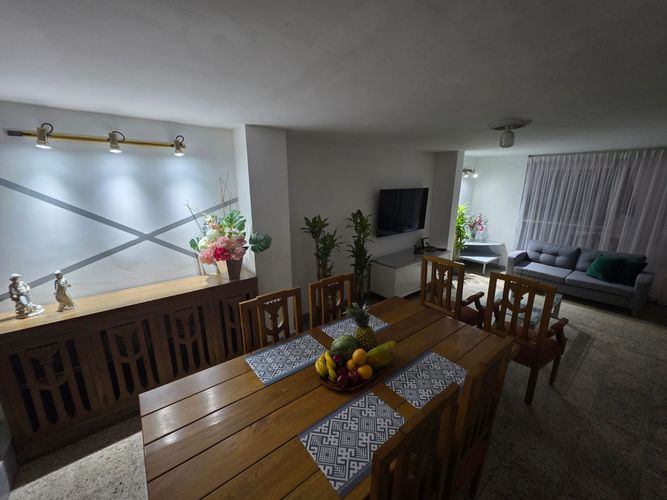 Casa de 5 alcobas en venta en San Joaquin, Medellín, 250 m² · foto 18 de 21