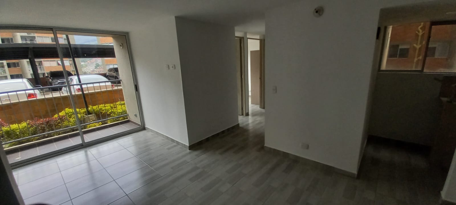 Apartamento en venta en La Tablaza, La Estrella · foto 4 de 24