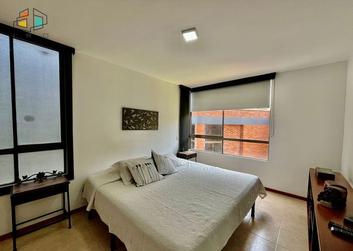 Apartamento de 3 alcobas en arriendo en Los Balsos, Medellín, 93 m² · foto 10 de 24