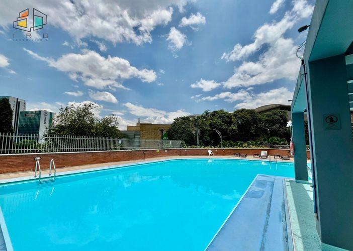 Apartamento de 3 alcobas en arriendo en Los Balsos, Medellín, 93 m² · foto 20 de 24