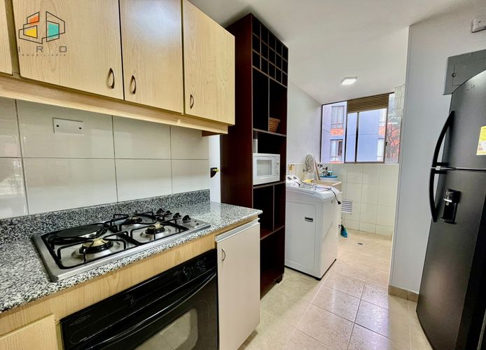Apartamento de 3 alcobas en arriendo en Los Balsos, Medellín, 93 m² · foto 7 de 24