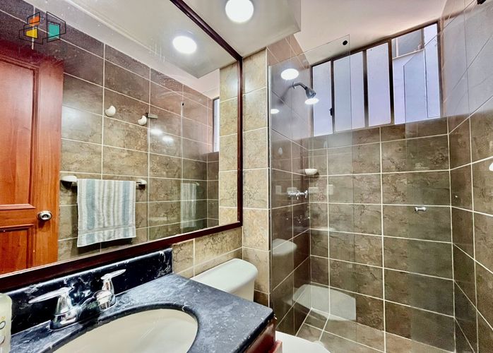 Apartamento de 3 alcobas en arriendo en Los Balsos, Medellín, 93 m² · foto 12 de 24
