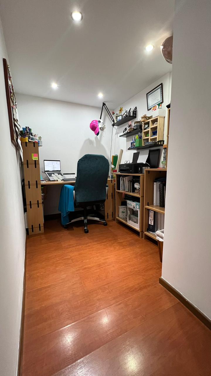 Apartamento en venta en Las Villas, Bogotá · foto 2 de 18