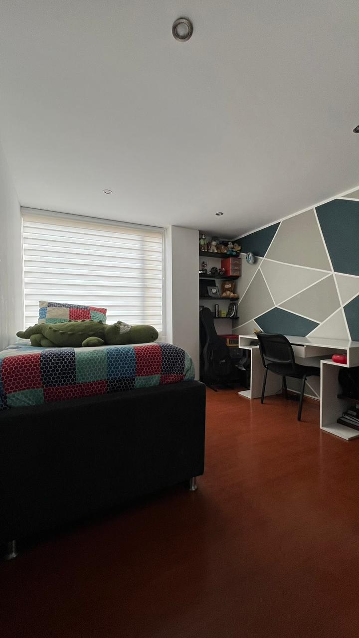 Apartamento en venta en Las Villas, Bogotá · foto 5 de 18
