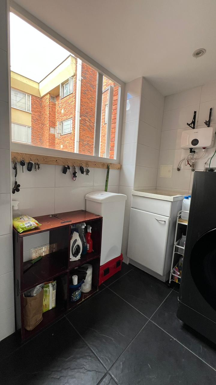Apartamento en venta en Las Villas, Bogotá · foto 11 de 18