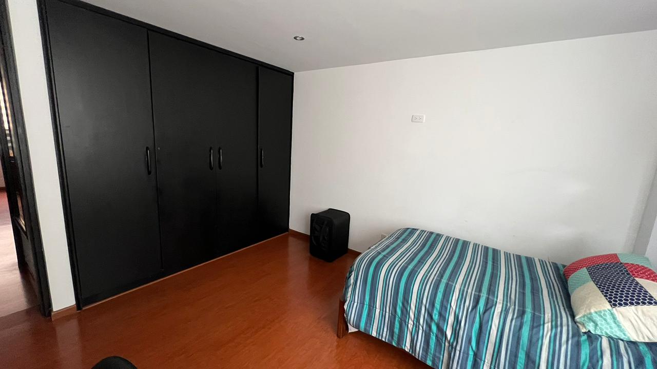 Apartamento en venta en Las Villas, Bogotá · foto 16 de 18