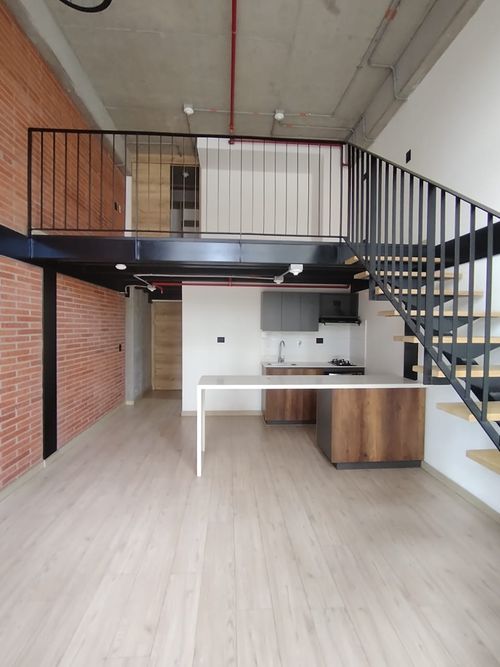 Apartamento de 1 alcoba en arriendo en Bombona No.1, Medellín, 50 m² · foto 2 de 12