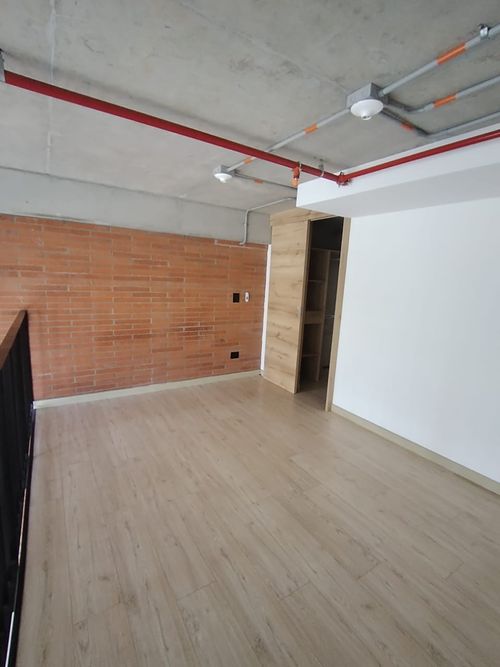 Apartamento de 1 alcoba en arriendo en Bombona No.1, Medellín, 50 m² · foto 9 de 12