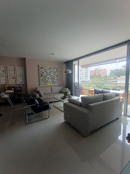 Apartamento de 4 alcobas en venta en Santa Teresita, Cali, 134 m² · foto 8 de 23