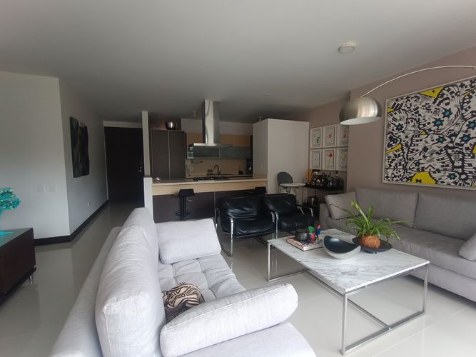 Apartamento de 4 alcobas en venta en Santa Teresita, Cali, 134 m² · foto 10 de 23
