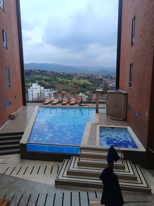 Apartamento de 4 alcobas en venta en Santa Teresita, Cali, 134 m² · foto 20 de 23