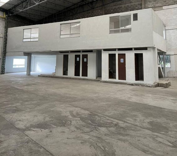 Bodega en arriendo en Aeropuerto, Rionegro, 1457 m² · foto 3 de 9