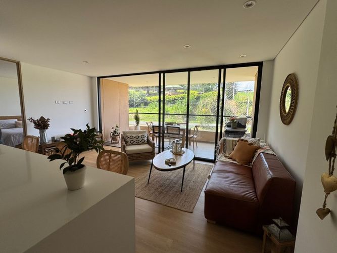 Apartamento de 2 alcobas en venta en El Retiro, 84 m² · foto 2 de 24
