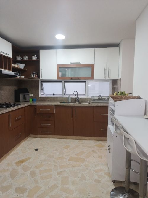 Apartamento de 4 alcobas en venta en Normandia, Cali, 166 m² · foto 10 de 18