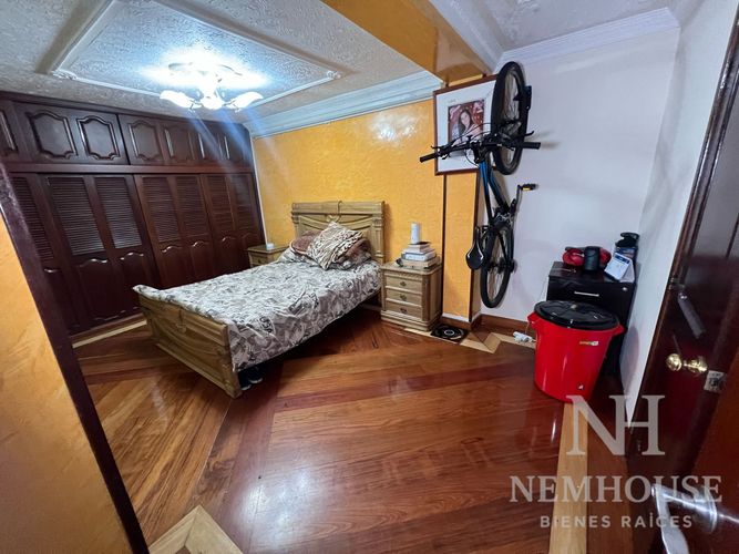 Casa de 7 alcobas en venta en Restrepo, Bogotá, 670 m² · foto 4 de 24