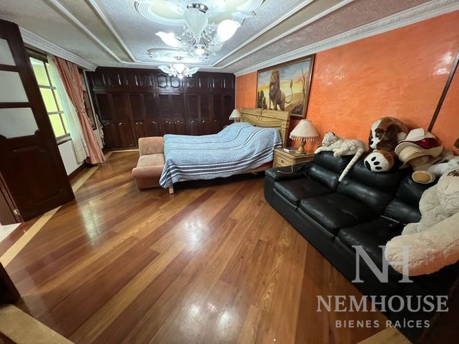Casa de 7 alcobas en venta en Restrepo, Bogotá, 670 m² · foto 8 de 24