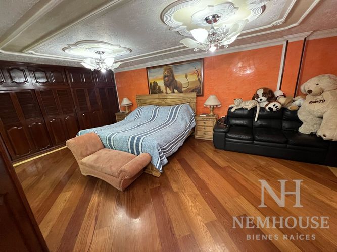 Casa de 7 alcobas en venta en Restrepo, Bogotá, 670 m² · foto 18 de 24