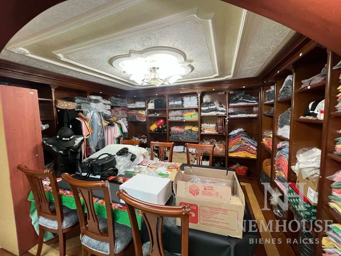 Casa de 7 alcobas en venta en Restrepo, Bogotá, 670 m² · foto 23 de 24