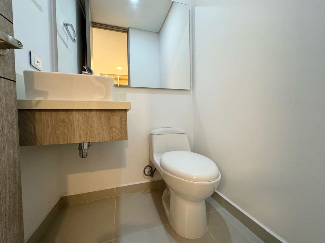Apartamento en venta en Loma Del Esmeraldal, Envigado · foto 11 de 13