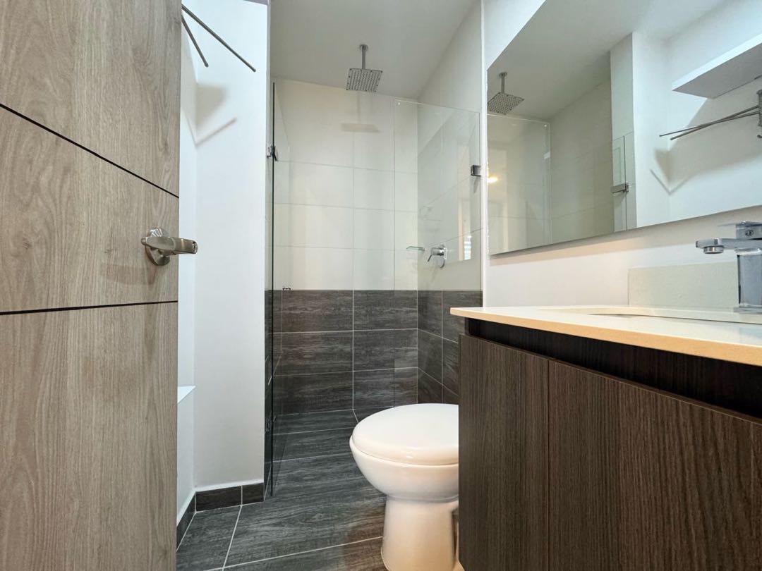 Apartamento en venta en Loma Del Esmeraldal, Envigado · foto 12 de 13
